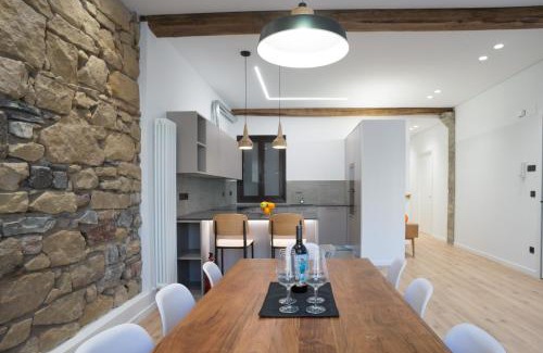 Gros Apartment | Cantabric Plaza/Iberorent Apartments