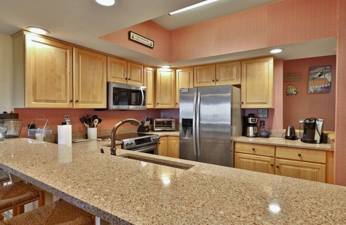 Ludlow Apartment | Canter, Solitude N101