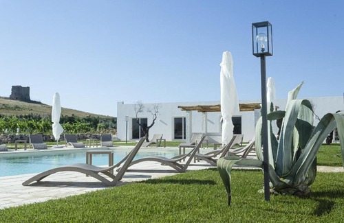 Ciro Marina Resort | Cantine De Mare - Wine and Resort