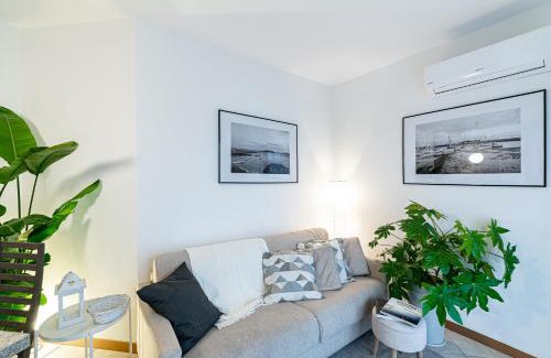 Cantu Apartment | [CANTU-COMO] WiFi, Design & Relax