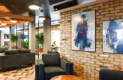 Birmingham City Centre Apartment | Canvas The Heights in Birmingham