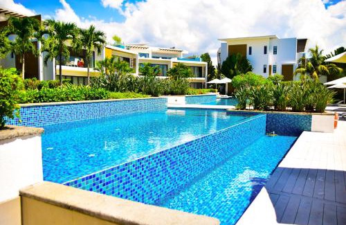 Wolmar Apartment | Cap Ouest Beachfront Residences