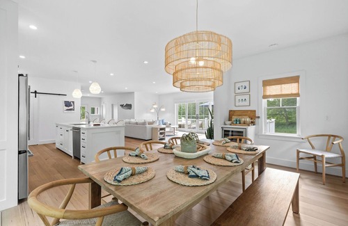 Barnstable House | Cape Cod Luxe in Barnstable Village: Saltwater Pool, 2 Suites, Bunks & Family Fun!