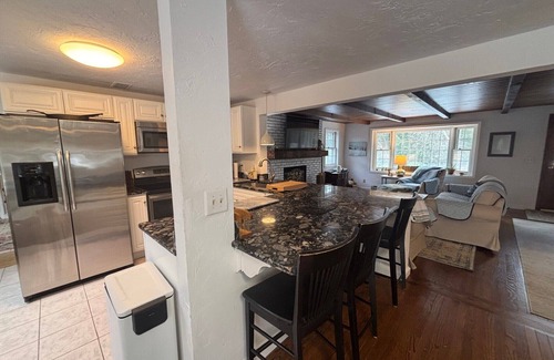 Gilford House | Cape home with Beach access in Dockham Shore Estates