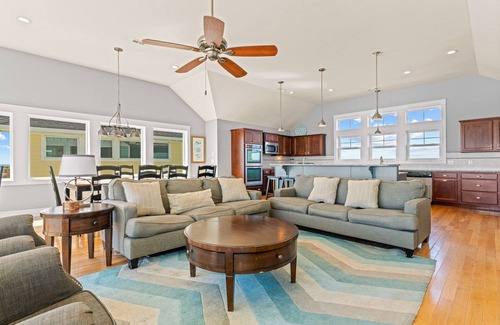 Buxton House | Cape Point, charming 7-Bedroom Oceanfront + Pets Stay Free!