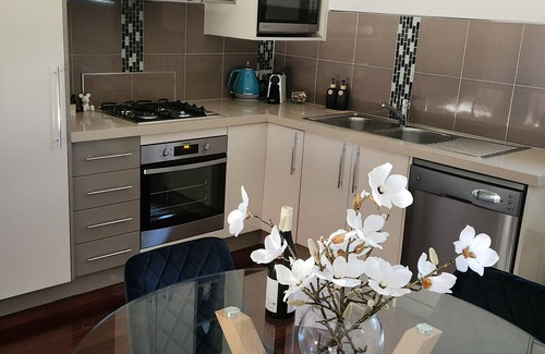 Capel Sound Apartment | Capel Sands Beachfront Apartment