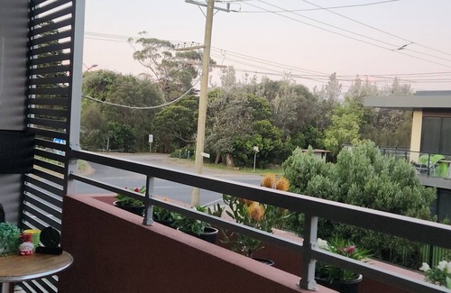 Capel Sound Apartment | Capel Sands Beachfront Apartment