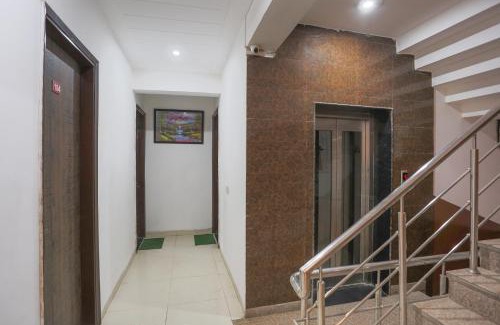 Gurugram Hotel | Capital O Ram Krishna residency near Artemis Hospital