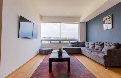 El Yaqui Apartment | Capitalia - Large Condo Fast Wi-Fi
