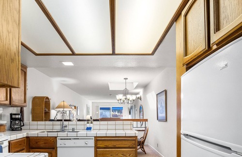 Capitola Condo | Capitola Sunrise by the Beach