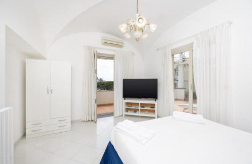 Capri House | CapriGetaway - La Rosa Bianca