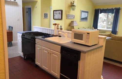 New Buffalo House | Captain Whittaker Suite 2 bedroom, 2 baths