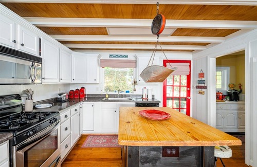 Pleasure Point House | Captains Cove | 5 Bed, 5 Bath