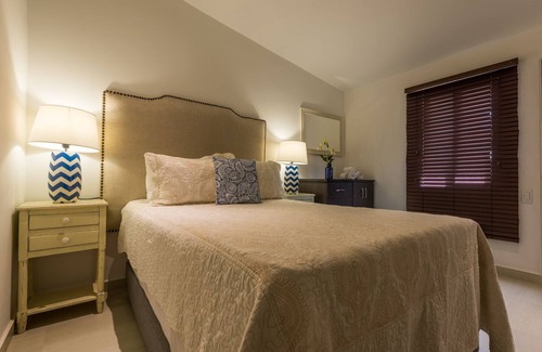 Centro Hotel | CAR 10BR Stunning Colonial Mansion + Free Bonus