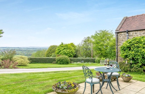 Holymoorside House | Cara - One Bedroom House, Sleeps 2