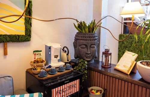 Chiaia Apartment | Caracciolo pier