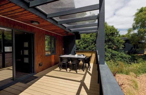 Looe Cabin | Cardinham Lodge : 3 bedroom - max 6 occ - VP9