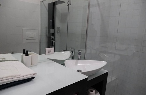 Turate Apartment | Carducci Apartment - THE V Collection