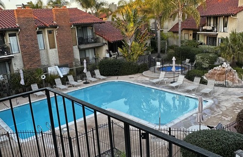 Carlsbad Condo | Carlsbad Hideaway. Pool, Spa, BBQ. Walking to restaurants/shops