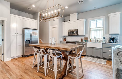 Eufaula House | Carlton Landing! Two-story cottage with wrap around porches on both levels
