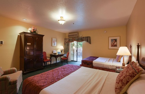 Campbell Hotel | Carlyle Hotel