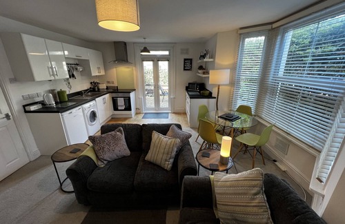 Ryde Apartment | Carpe Diem