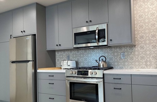 Carpinteria Condo | Carpinteria Beach - PRICE REDUCED FOR LAST MINUTE SUMMER BOOKINGS!