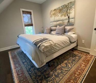 Downtown Apartment | Carriage House on Historic Bentonville Square