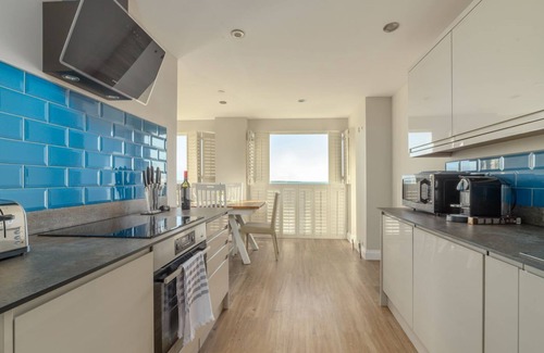Port Saint Mary Apartment | Carrick Bay is a ground floor apartment and enjoys spectacular views of Port St Mary Bay and beyond.