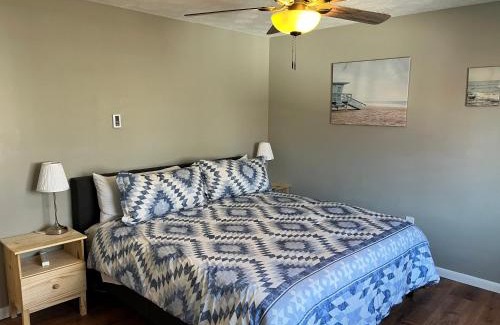 Norwood Apartment | Carter #4 Two bedroom unit near Xavier Downtown