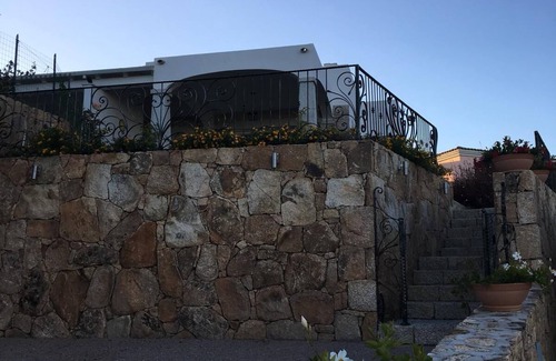 Luddui House | Cas Vacanze con Vista Mare