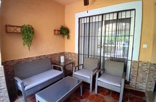 Puerto Rey House | Casa, 300 metros Playa, Wifi, Parking.