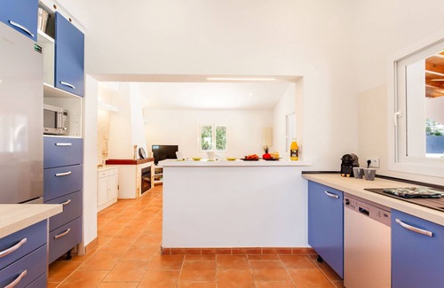Santanyi Ski Chalet | Casa Abril Lovely Holiday Home with Pool in Cala Mondrago Natural Park