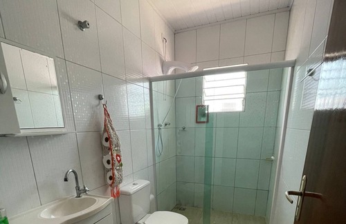 Ipiranguinha House | Casa Aconchegante em Ubatuba com Vista Para a Mata