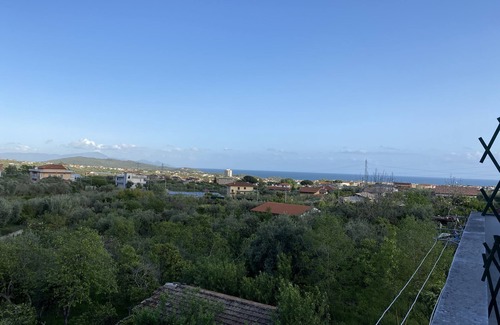Formia Apartment | CASA ADRIANA "Apartment in villa top floor sea and mountain view"