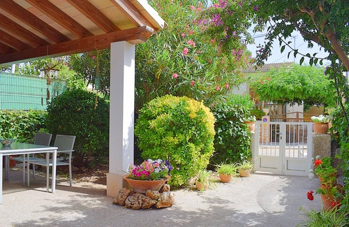 Son Baulo Ski Chalet | Casa Alba 159 cosy holiday home with garden, terrace in residential area, barbecue and WiFi