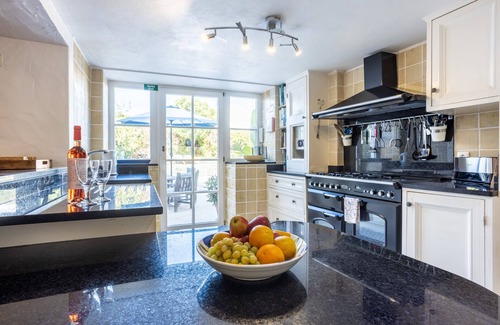 Figueira Villa | Casa Alegria. 3 Bedroom Villa, sleeps 7, private pool, BBQ, Wifi. Near beaches.