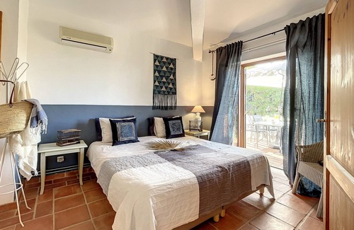 Olhao Ski Chalet | Casa Alta - pool view cottage