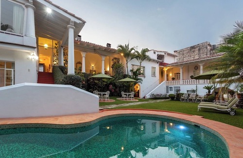 Cuernavaca House | CASA AMANECER