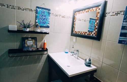 Alfredo V. Bonfil Apartment | Casa Amor Turquesa