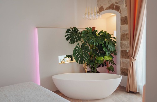 Bitonto Bed & Breakfast | Casa Apuliae B&b, charming rooms overlooking Bitonto Cathedral