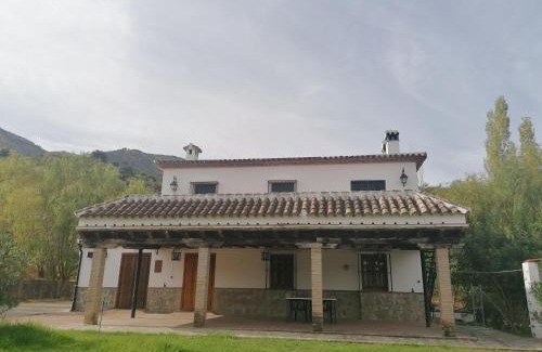 Zahara de la Sierra House | Casa Arroyomolinos-Planta Superior, Frente a "La Playita"