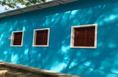 Guaduas House | Casa azul Honda