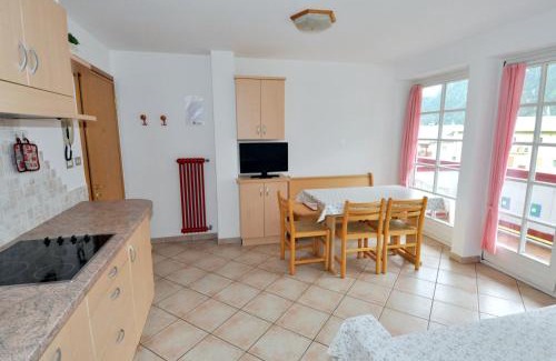 San Giovanni di Fassa Apartment | Casa Azzurra