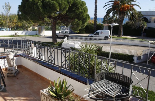 Miami Platja Ski Chalet | Casa Becker by Parc Mont-roig