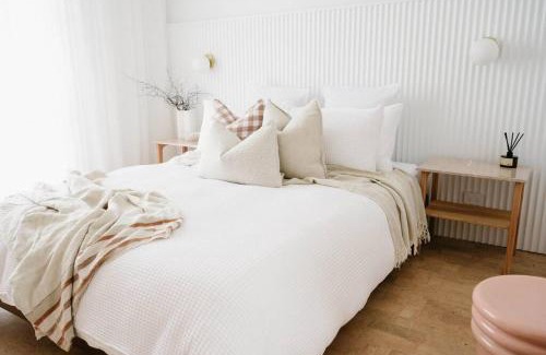 Aldinga Beach House | Casa Billie: Luxury stay 200m to pristine coastline