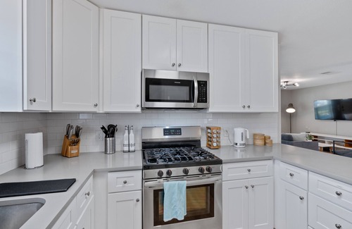 Georgetown House | Casa Blanca