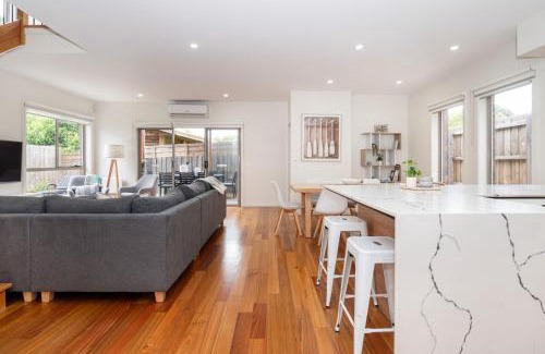 Dromana House | Casa Blue in Dromana
