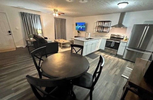 Saint Helens House | Casa Bonita 1block from PMRP