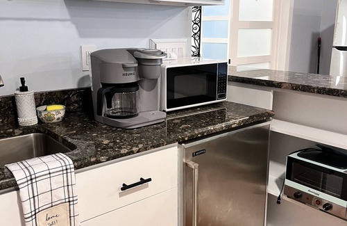 Jacksonville Beach Apartment | Casa Cabana @ The Grand Lux Pool & Beach Resort